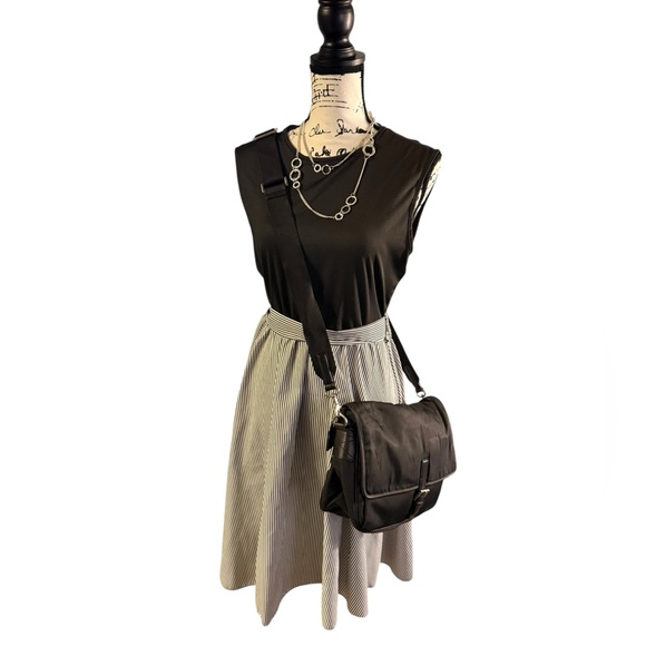 COACH KIJ-7435 Rare 1980's Black Twill and Leather Crossbody Bag - Picture 10 of 16